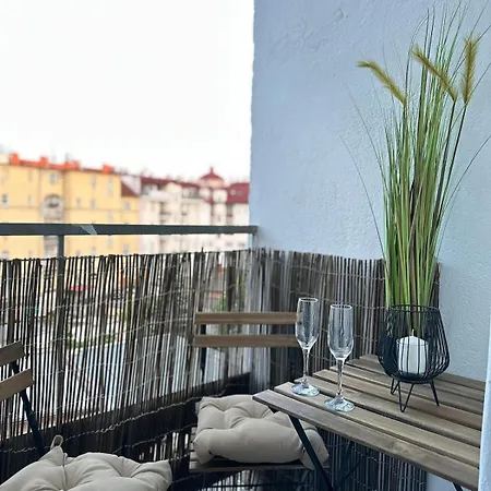 Apartman Modern Apartment, Great Accessibility For Rock For People *
