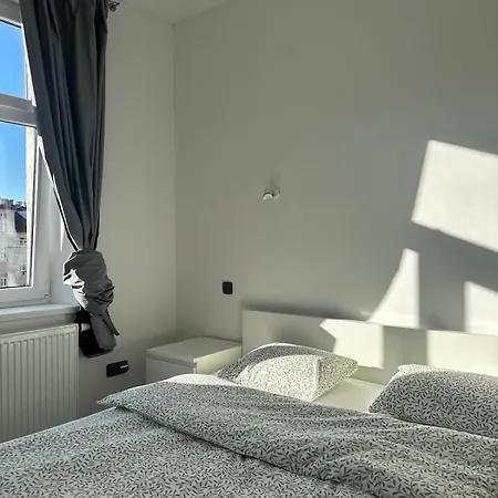 Apartman Modern Apartment, Great Accessibility For Rock For People